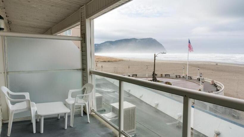 Szálloda Promenade Inn & Suites Oceanfront