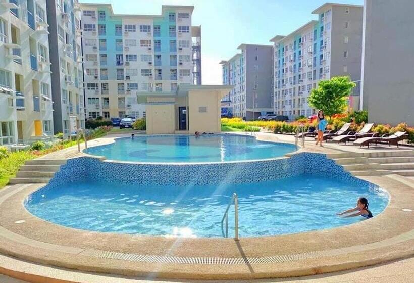 ホテル Urban Charms Seawind Condo, 5 Mins To Davao Int L Airport And Wharf To Samal Beach