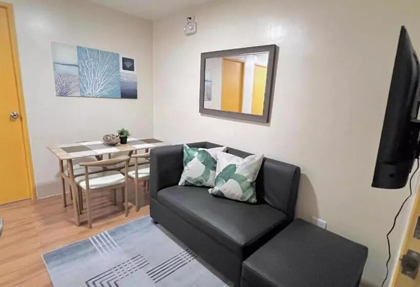 ホテル Urban Charms Seawind Condo, 5 Mins To Davao Int L Airport And Wharf To Samal Beach