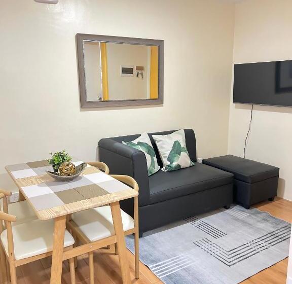 ホテル Urban Charms Seawind Condo, 5 Mins To Davao Int L Airport And Wharf To Samal Beach