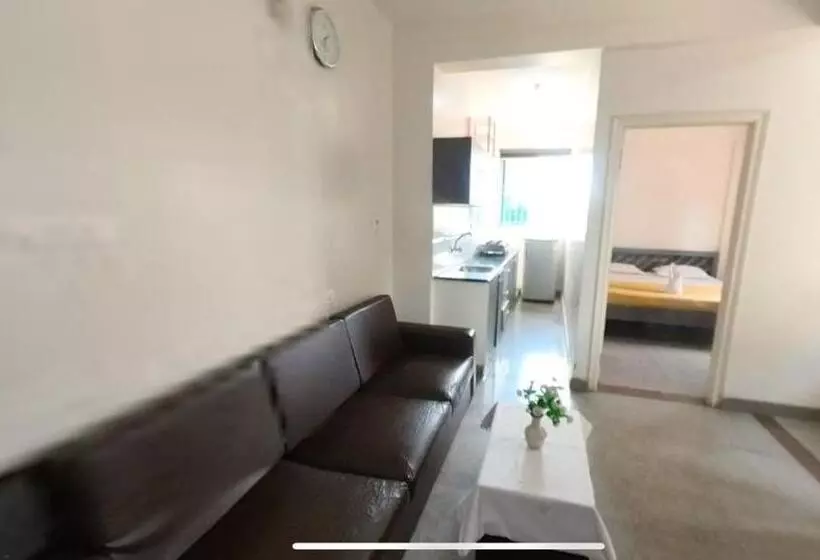 ホテル Visaara Luxury Homes