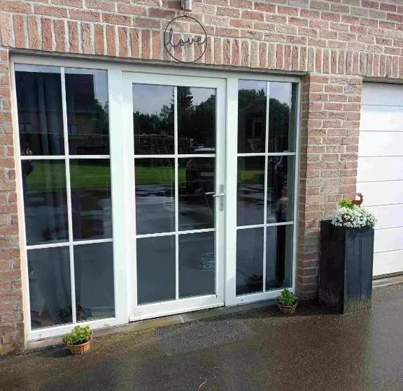 Majatalo Au Sarseyis   Studio D Hôtes   Studio équestre