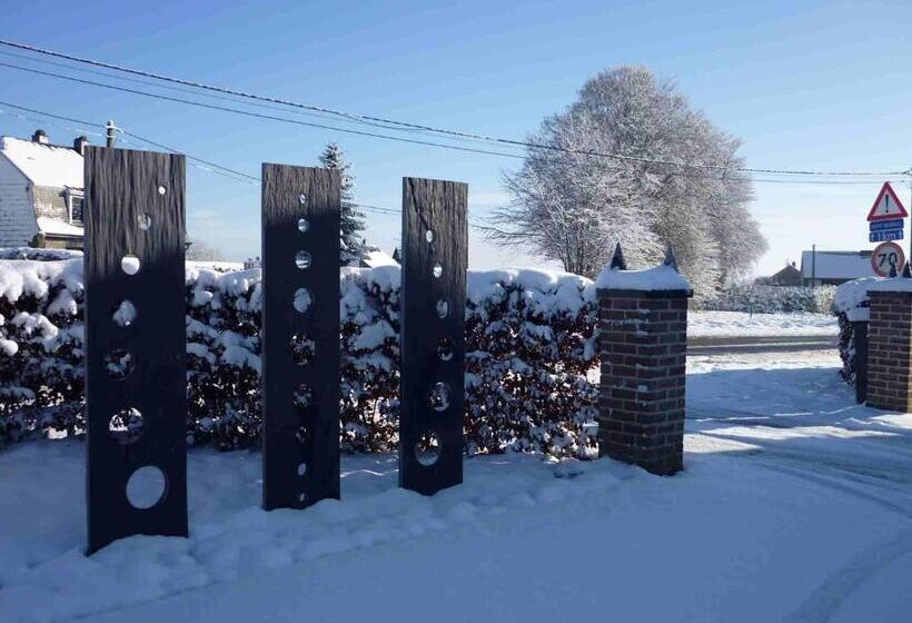 پانسیون Au Sarseyis Studio D Hôtes Studio équestre