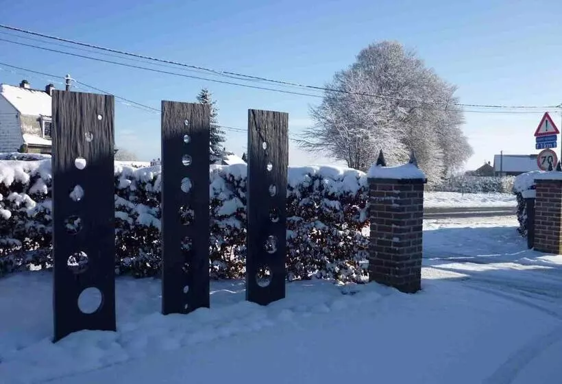 Majatalo Au Sarseyis   Studio D Hôtes   Studio équestre