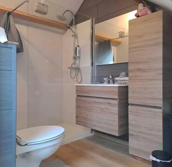 Majatalo Au Sarseyis   Studio D Hôtes   Studio équestre