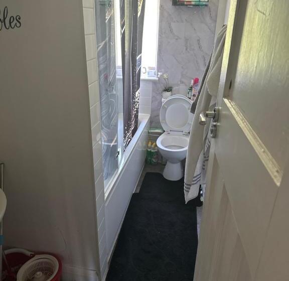 Пансион Dmoney Ltd