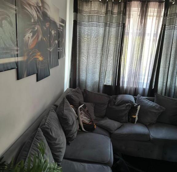 Пансион Dmoney Ltd