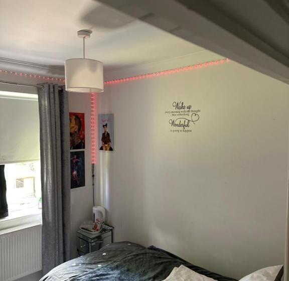 Пансион Dmoney Ltd