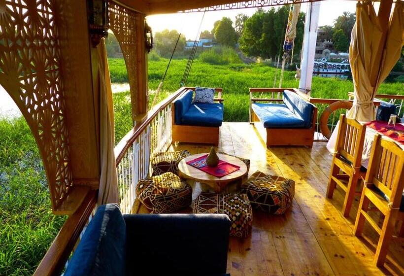 پانسیون Egypt Amon