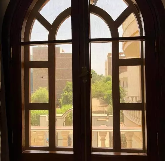 پانسیون Egypt Amon