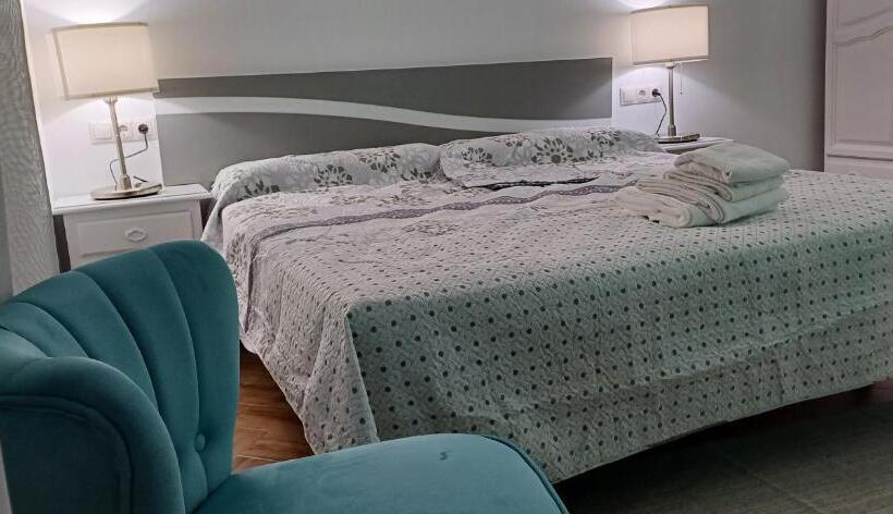 بنسيون ático 2 Dormitorios Y Apartamento 2 Dormitorios