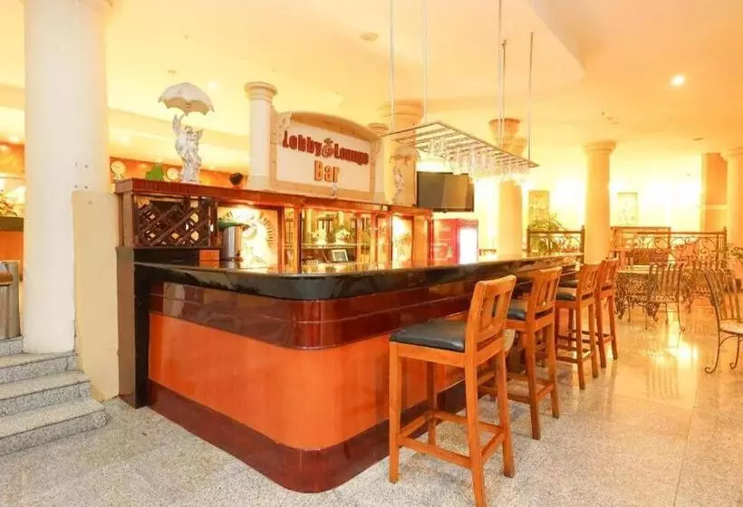 Resort Otel Tretes Raya