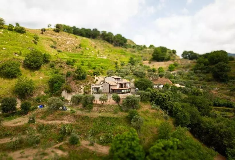 ユースホステル Locanda Degli Ulivi