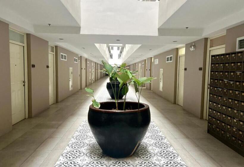 Near Mactan Airport Condo By Isla Stays