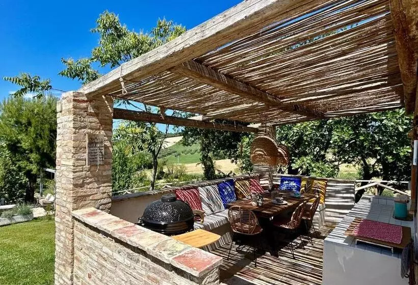 Aamiaismajoitus (B&B) Bb Casale Di Oto