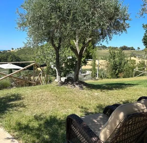 Aamiaismajoitus (B&B) Bb Casale Di Oto