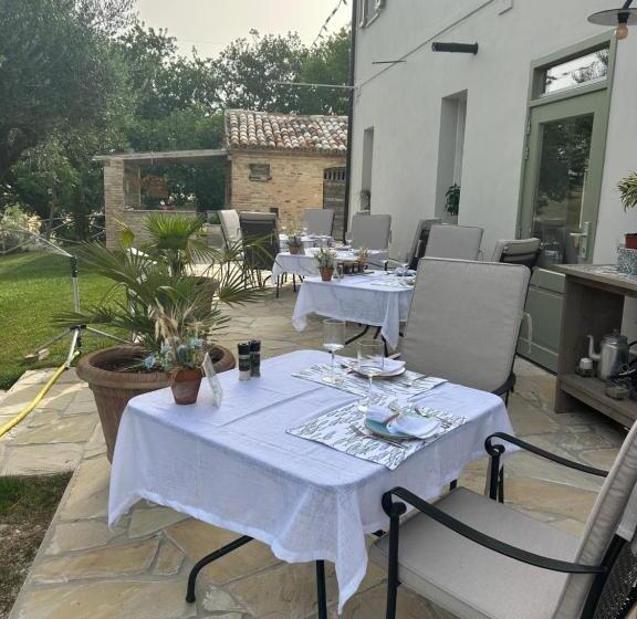 Bed and Breakfast Bb Casale Di Oto