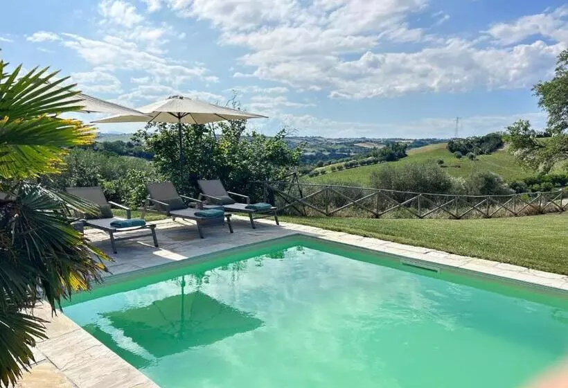 Aamiaismajoitus (B&B) Bb Casale Di Oto