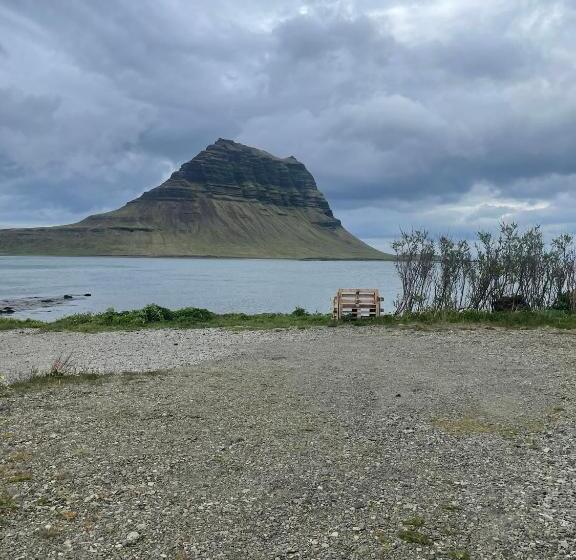 تختخواب و صبحانه Kirkjufell Aparament