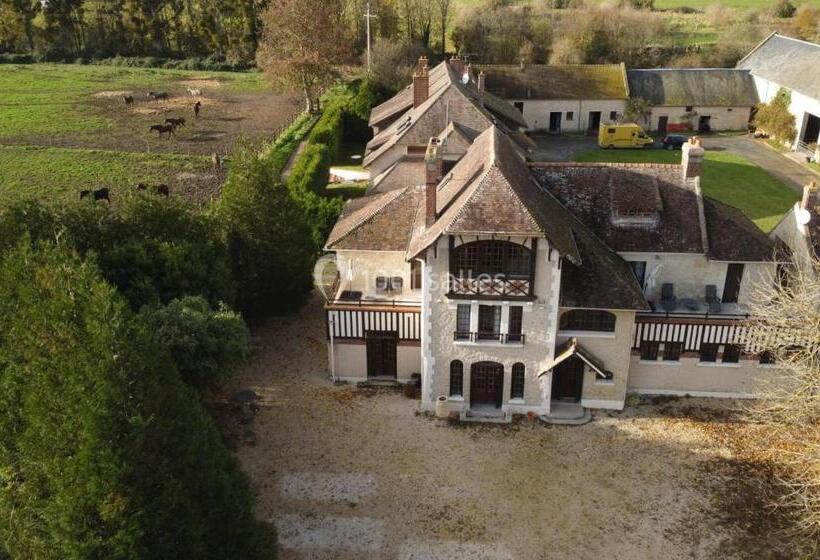 تختخواب و صبحانه Le Haras Des Charmilles