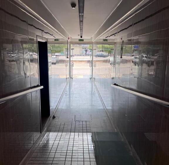 Hotel شاطئ الحوية للشقق المخدومة