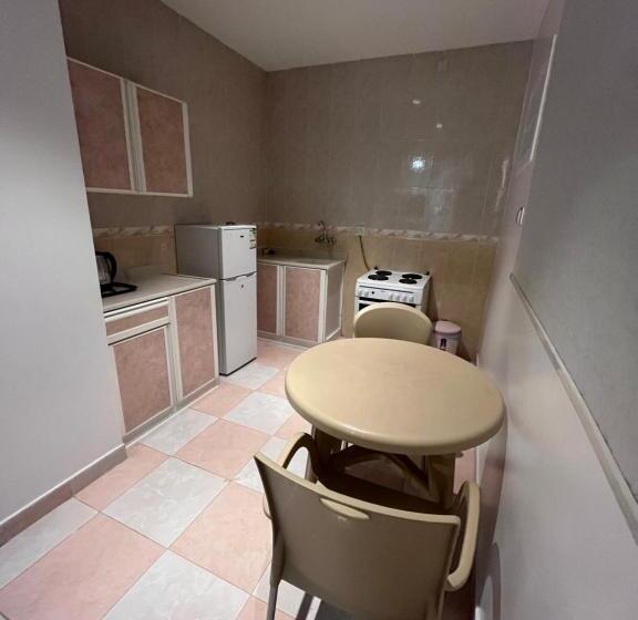 Hotel شاطئ الحوية للشقق المخدومة