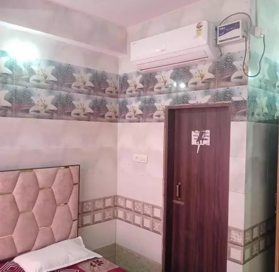 ホテル Chitrakoot