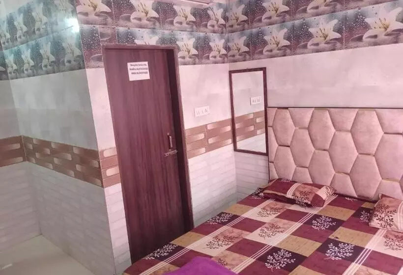 ホテル Chitrakoot