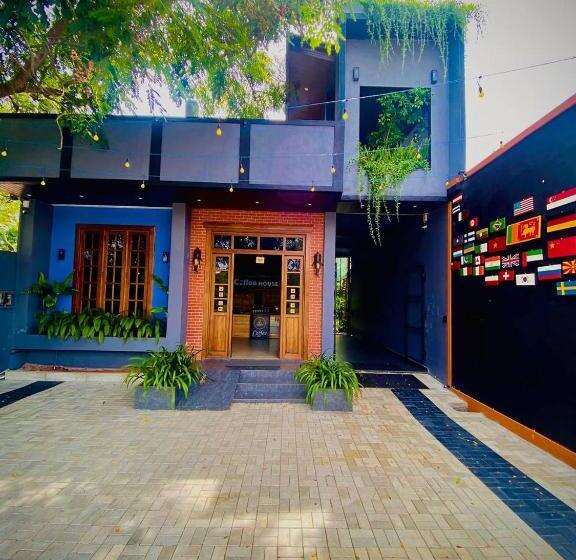 Отель Coffee House Dambulla