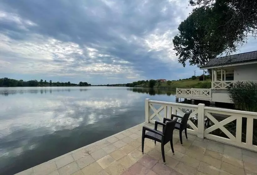 Hotelli Laguna Verde