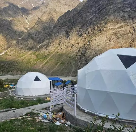 ホテル The Alpinist Glamping Resort