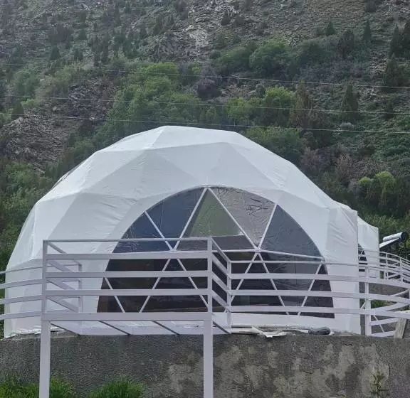 ホテル The Alpinist Glamping Resort