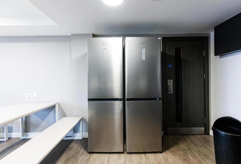 New Era Living   Ensuite Rooms With Shared Kitchen