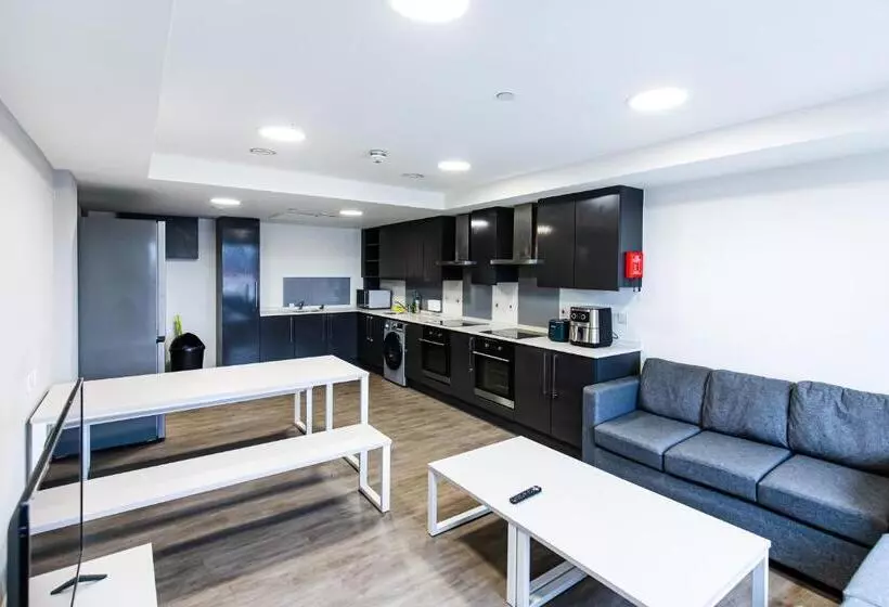 New Era Living   Ensuite Rooms With Shared Kitchen