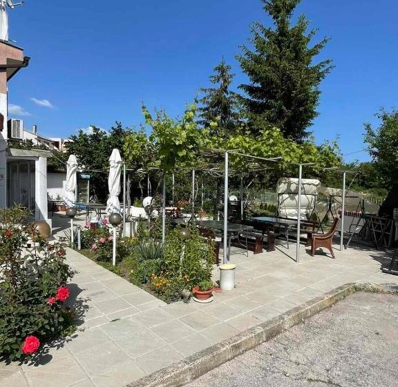 پانسیون къща за гости галия