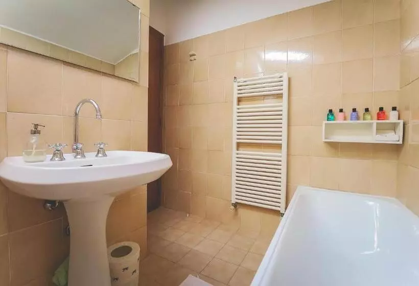 Majatalo Cinquale Sea Room