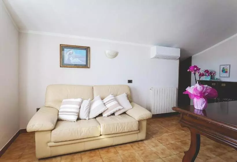 Majatalo Cinquale Sea Room