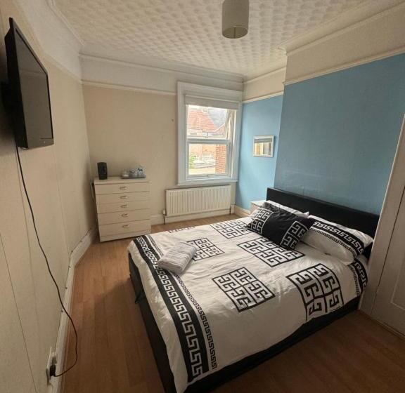 Пансион Dreamwell Flats