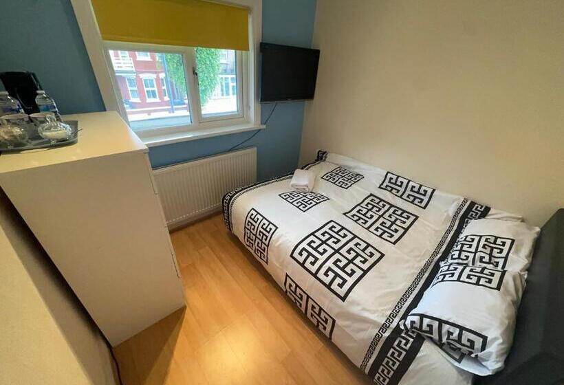 Пансион Dreamwell Flats