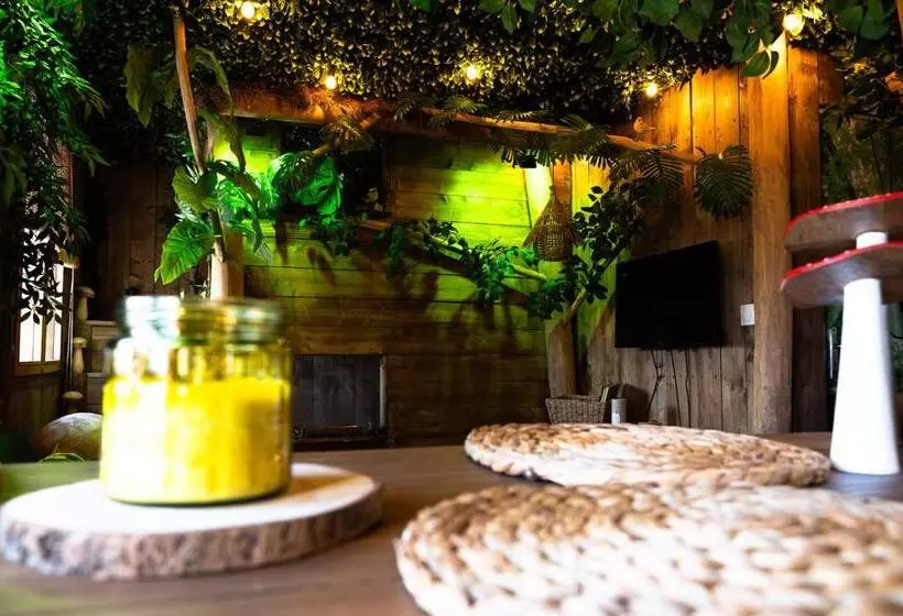 ペンション Les Chambres De Paulette à Theme La Jungle