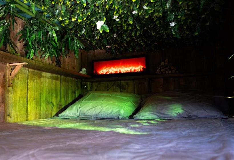 Пансион Les Chambres De Paulette à Theme La Jungle