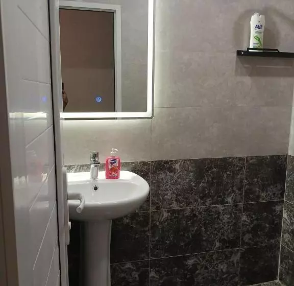 Majatalo Madoyans Rest House