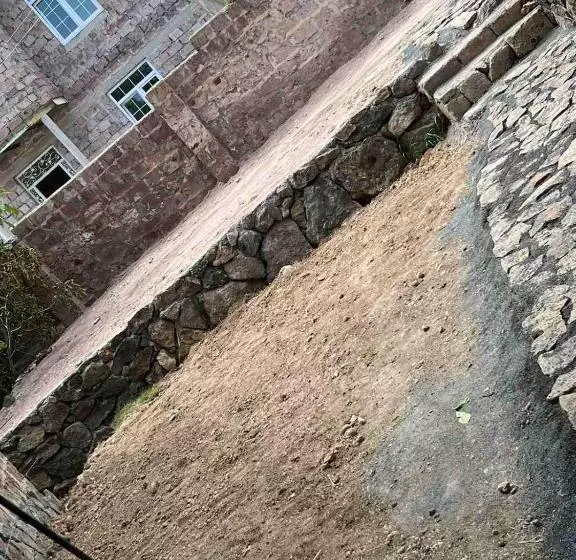 Majatalo Madoyans Rest House