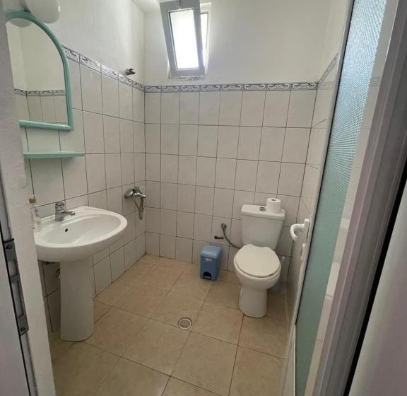 پانسیون Megi Rooms