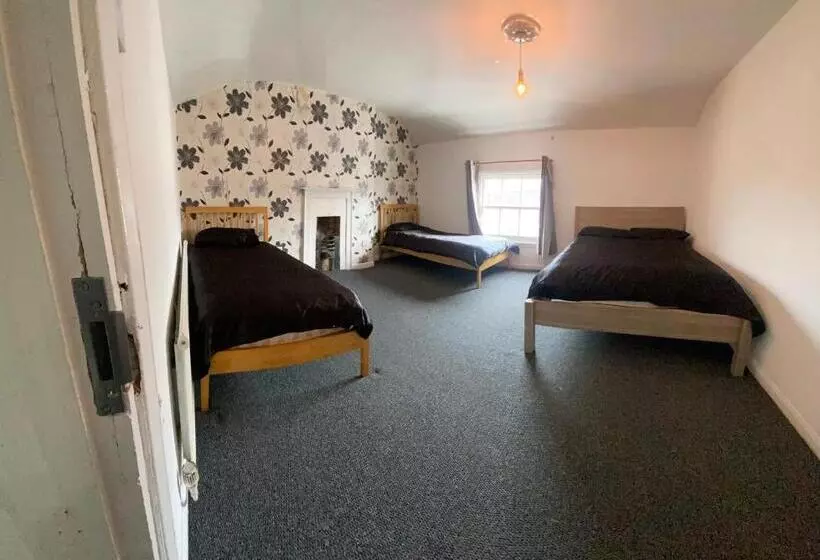 Majatalo Room In Lodge   Southgate Lodge   Singletwin, Double And Family Rooms