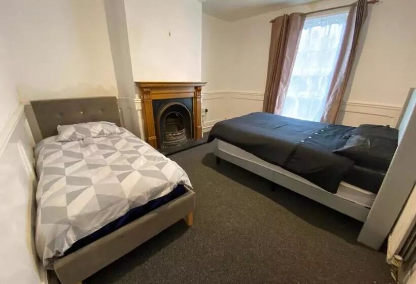 Majatalo Room In Lodge   Southgate Lodge   Singletwin, Double And Family Rooms