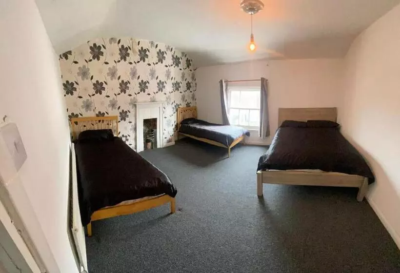 Majatalo Room In Lodge   Southgate Lodge   Singletwin, Double And Family Rooms