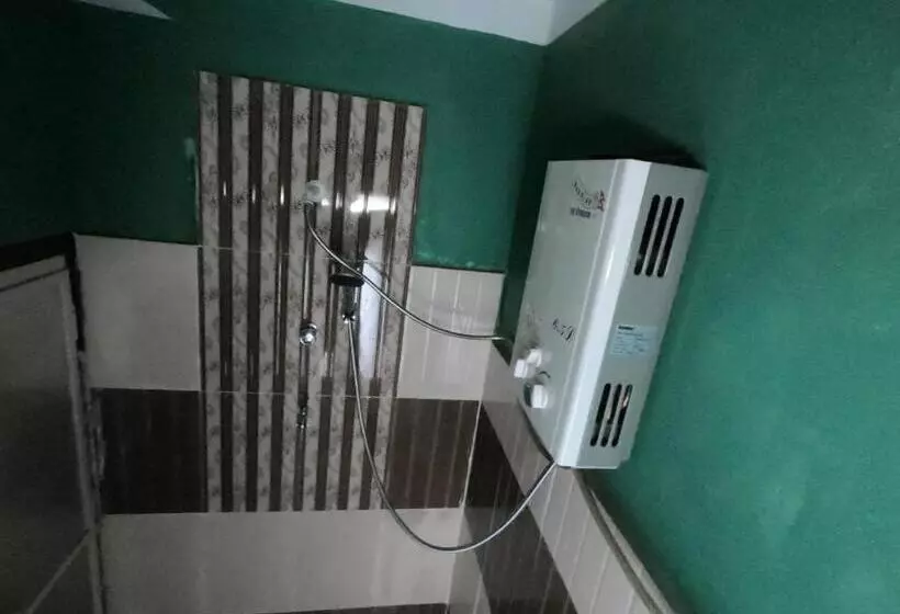 پانسیون Tshetup Guesthouse
