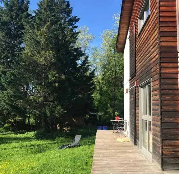 Majatalo Une Chambre D Hôte Dans Les Bois