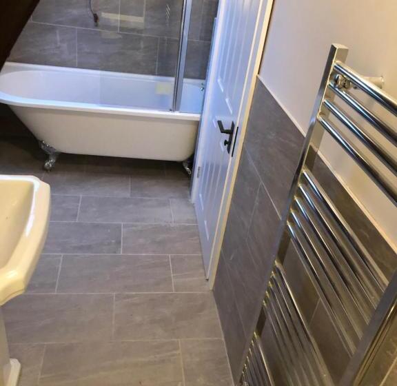 The Old School House Bed & Breakfast